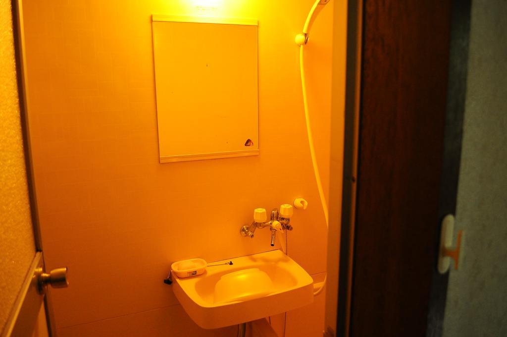 โตยาโกะ นิชิยามะ เพทิท โฮเต็ล โคอิซูมิ Hostel Toyako ภายนอก รูปภาพ
